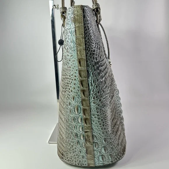 Women’s **Hard to Find** Brahmin Abigail Elegant Crocodile Embossed Large Tote - Picture 11 of 14